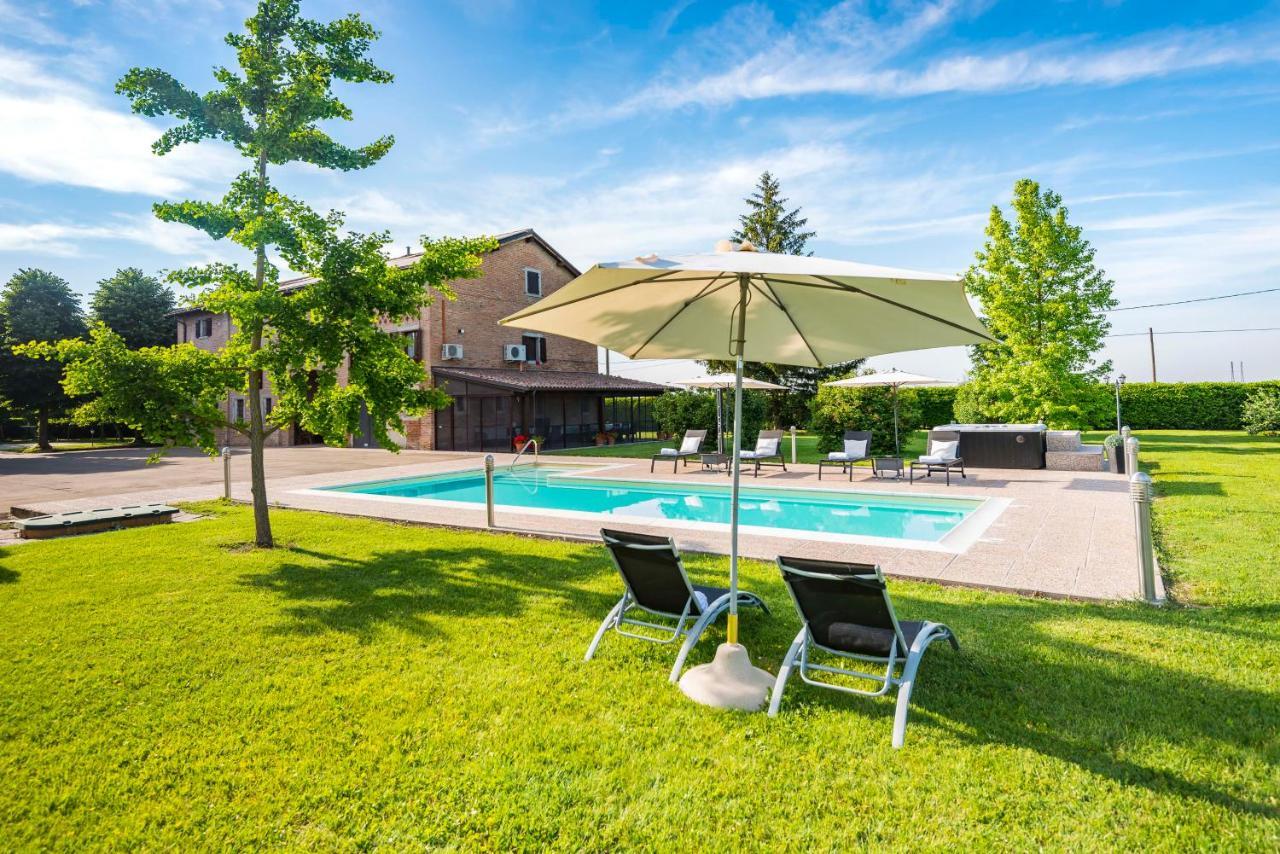 Casa delle Noci country house, pool&SPA Módena Exterior foto