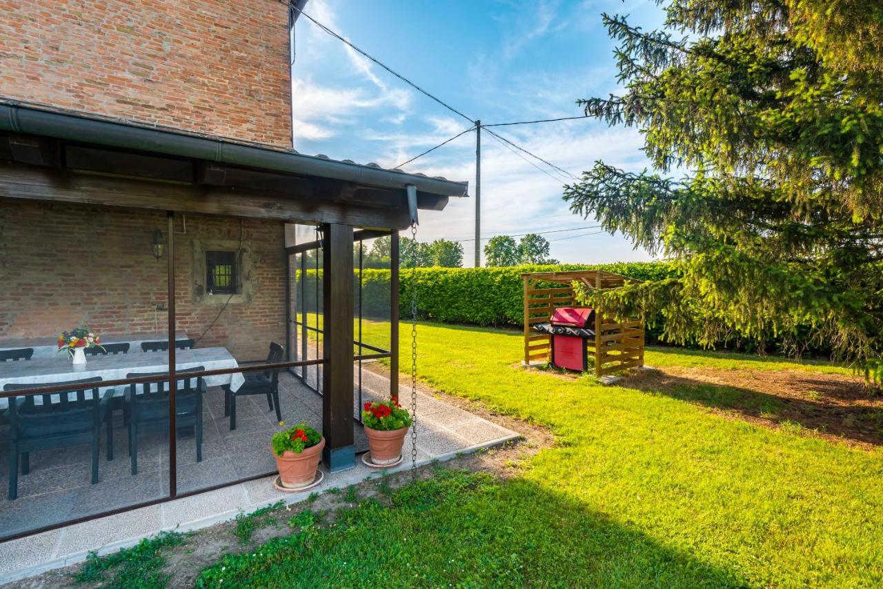 Casa delle Noci country house, pool&SPA Módena Exterior foto