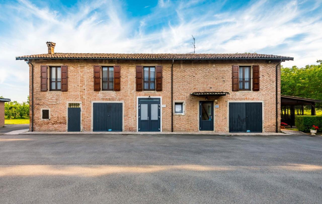 Casa delle Noci country house, pool&SPA Módena Exterior foto